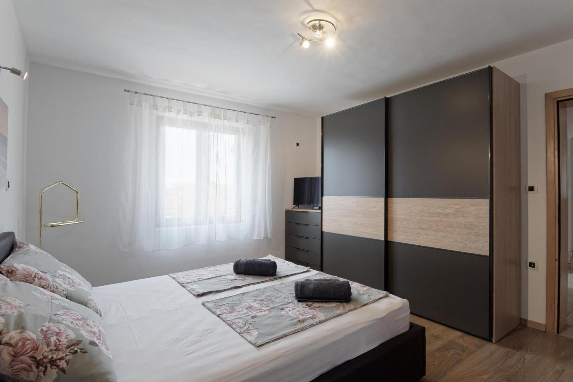 Apartment Larissa By Rent Istria Višnjan Kültér fotó