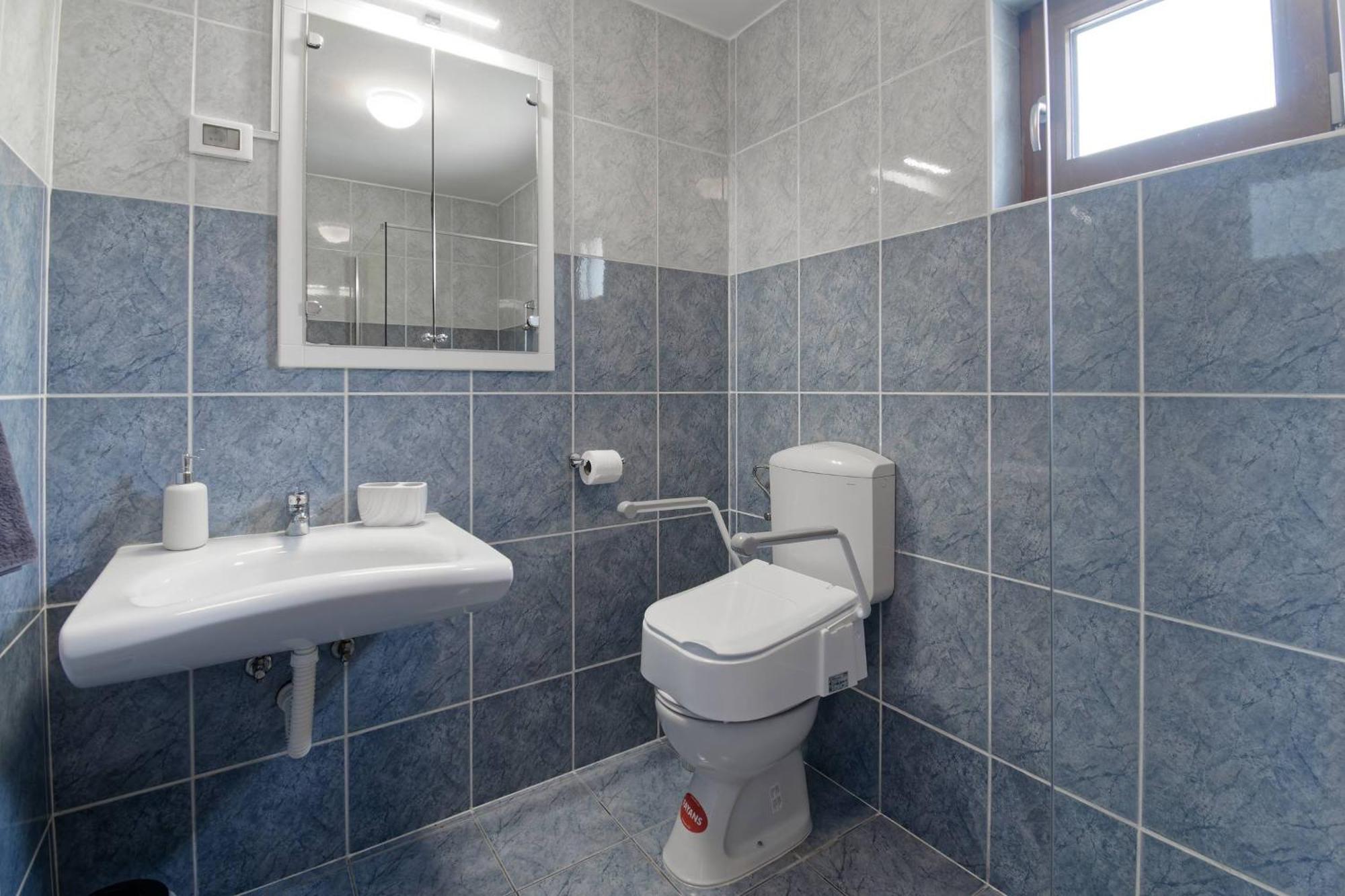 Apartment Larissa By Rent Istria Višnjan Kültér fotó
